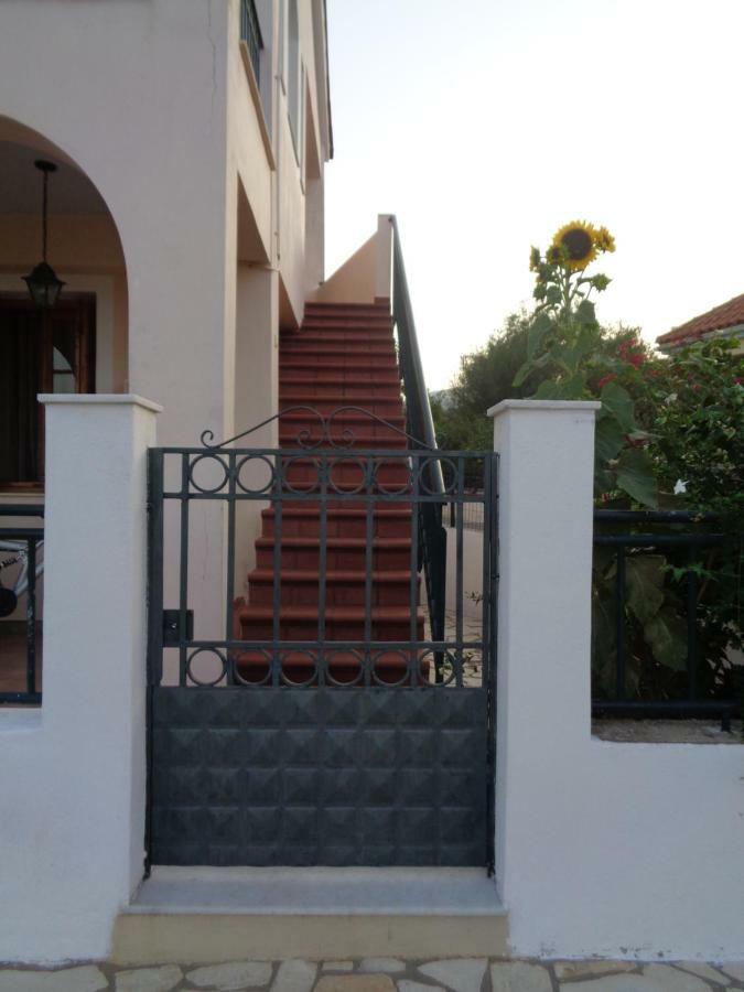Melissani House Villa Каравомилос Екстериор снимка